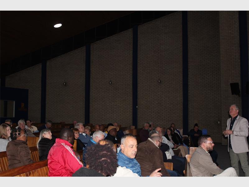 More than 600 objections have already been submitted as South Crest residents continue to raise concerns over traffic, infrastructure and service delivery.