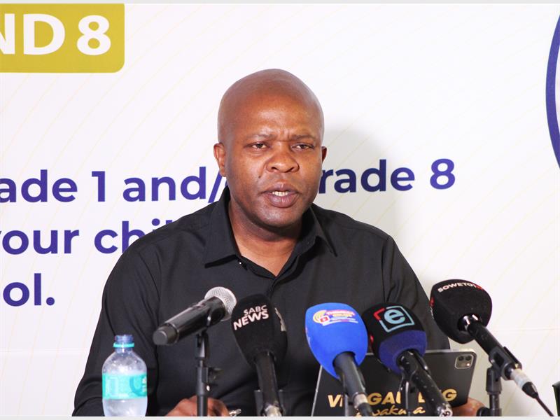More than 210 000 Grade One and Grade Eight applications were submitted within four hours of the system opening.