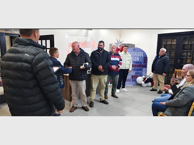 Laerskool Orion’s first-team cricketers proudly received their caps for the 2026 season as they prepared to take to the field for the start of the league.