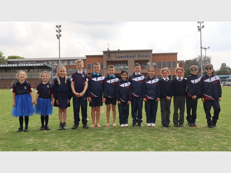 Van personeel tot leerders is daar ’n besonderse groep tweelinge en ’n drieling wat die skool met trots hul tweede tuiste noem.