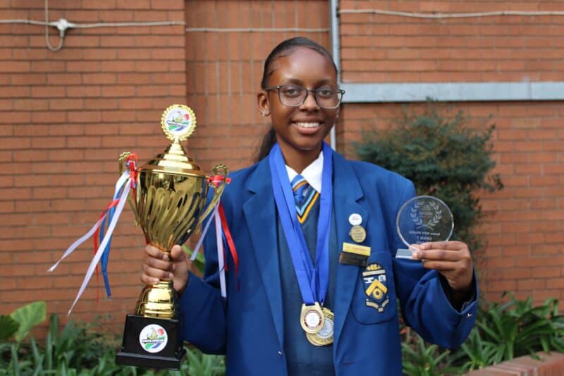 Hoërskool Marais Viljoen learner Alicia Miti will represent Gauteng at the National Spelling Bee Championships in Stellenbosch in October.