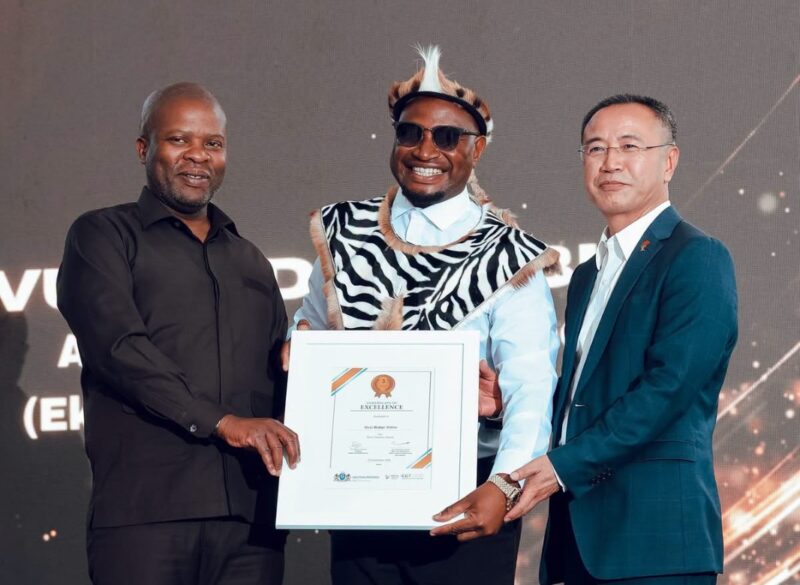 From former learner to award-winning educator, Vusi Ridge Sibisi’s journey at Abinala Primary School is one of perseverance, leadership and giving back, while two other Ekurhuleni South educators were also recognised at the provincial awards.