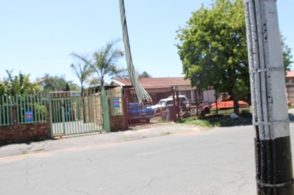 This probably live wire.