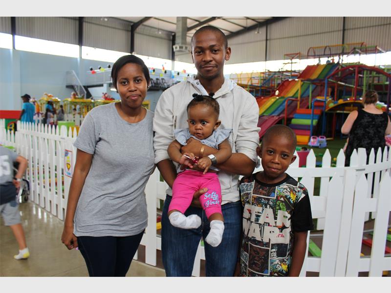BEAUTIFUL FAMILY: Moipone and Tshepo Moropa hold baby Phenyo, who is also one of the babies that the Caylum Willemse Foundation is helping. They are pictured with their nine-year-old son, Koketso Moropa.