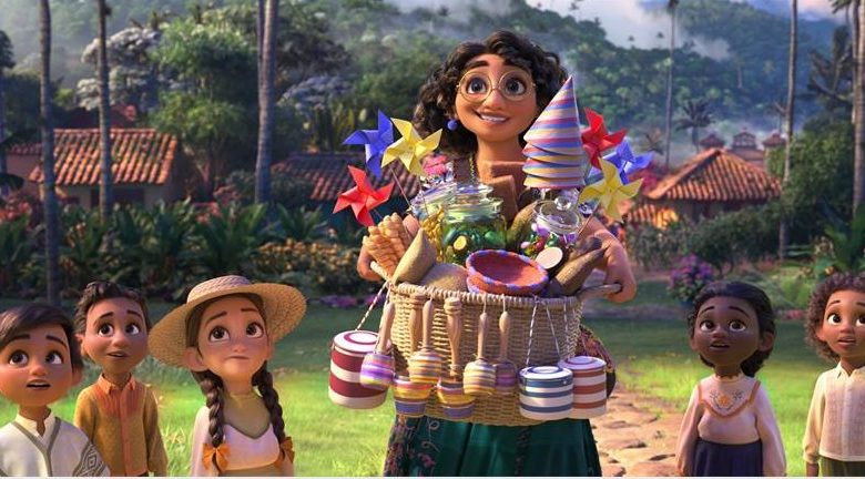 Encantostill-Cop_52702