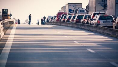 Holiday traffic by Pixabay