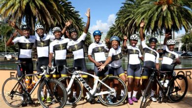 12cyclists_22396