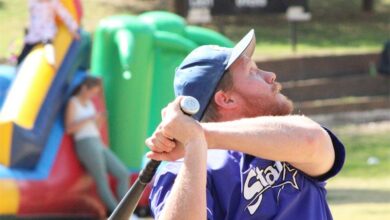 DarrenDickinsonJn_74621