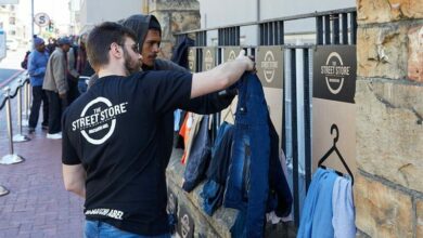 47580611_2753666831_10169