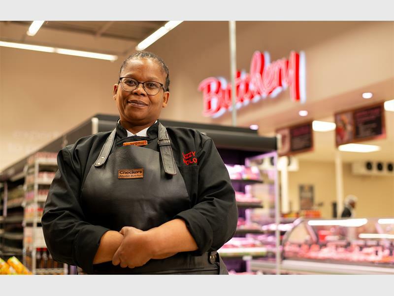 ElizabethMoloi_ema_28734