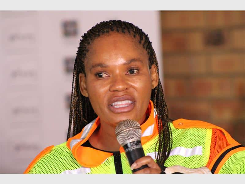 Fraudulent WhatsApp and SMS messages request money from recipients, residents urged not to respond and to report the matter to SAPS.