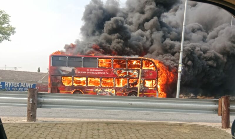Quick-thinking motorists alerted the driver in time, allowing him to escape unharmed as flames quickly engulfed the City of Joburg bus.