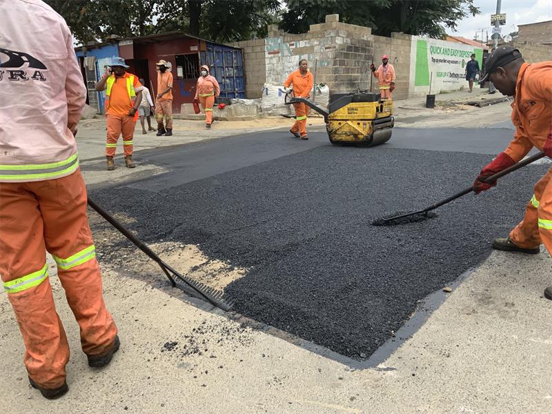 Region F ward councillors called for a more equitable distribution of the city’s budget during a forum, expressing frustration that some wards remain overlooked while key roads go unrepaired.