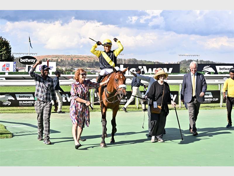 High stakes horse racing ended with upset.