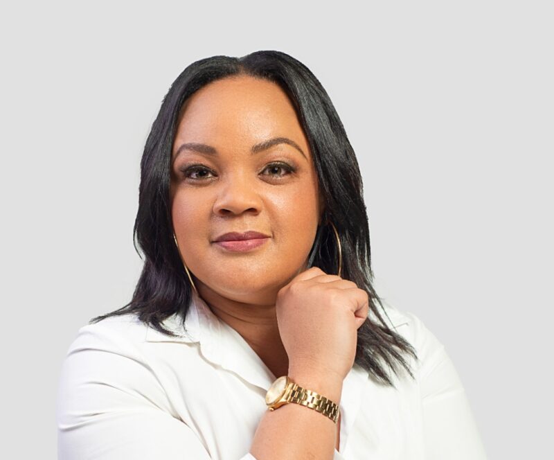 Eden Park resident Kaelyn Singh has become a published author, sharing a powerful journey of loss, addiction, faith and healing in her new book.