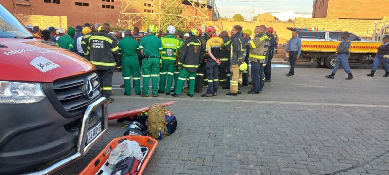 Three people have been seriously injured, and three others remain missing as rescue teams continue to search through the unstable rubble.