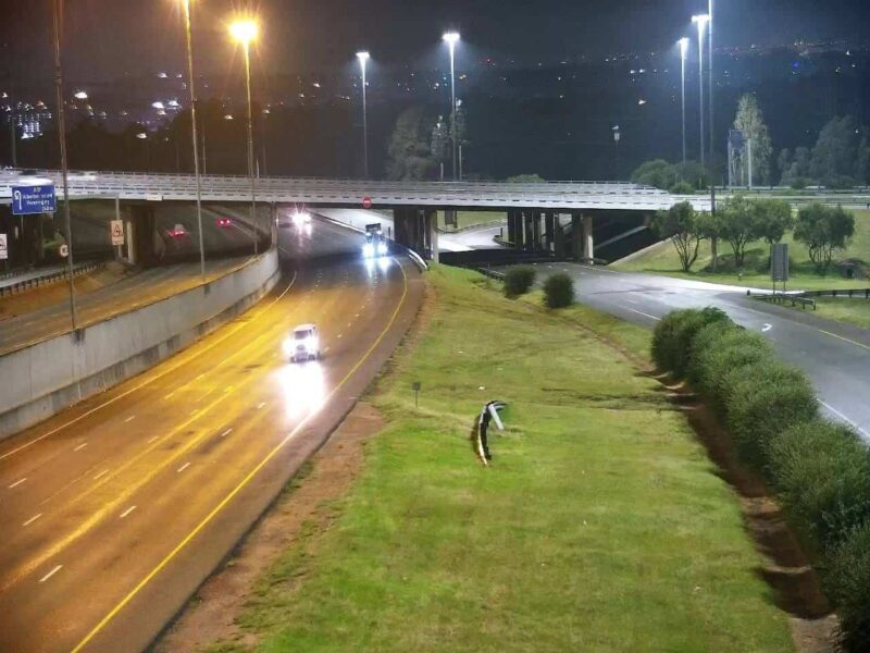 Emergency teams have successfully completed a high-risk operation following a deadly crash on the N12, allowing the road to safely reopen to traffic.