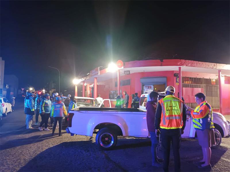 Officials from JMPD, EMS, CPF and the City of Johannesburg conducted a weekend enforcement operation aimed at addressing crime and non-compliance in the precinct.
