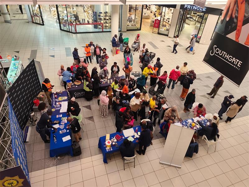The initiative gave residents the chance to engage with police, learn about the MySAPS app and receive free health checks in a welcoming environment.
