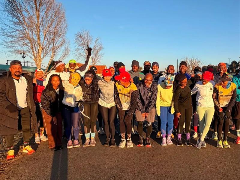 JHAC sends off Comrades runners with ‘Last Dance’ 20km run wishing the runners a safe journey to Durban.
