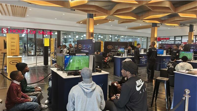 Families, friends and gaming fans gathered at The Glen Shopping Centre for a weekend of competitive gaming, where local players walked away with gift cards, titles and qualification for the tournament's next stage.