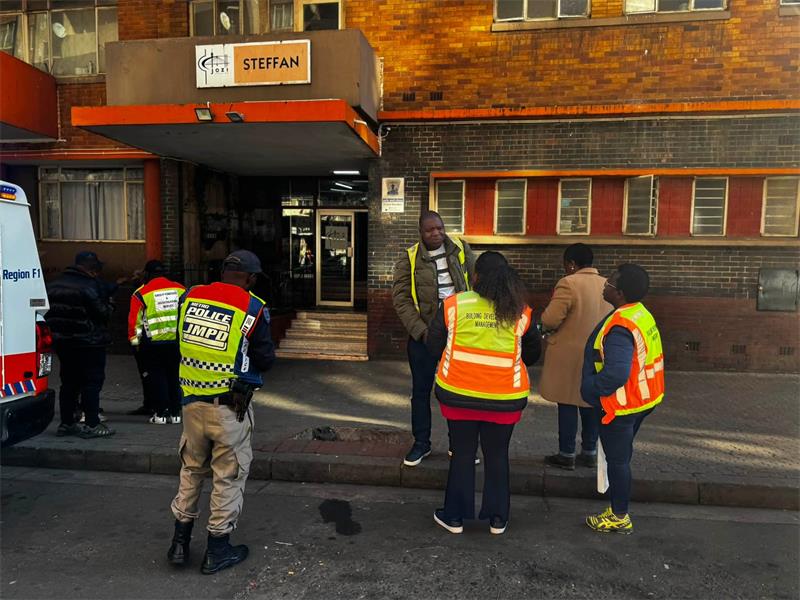 JMPD and City Power launched joint crackdown on illegal dumping and hijacked buildings