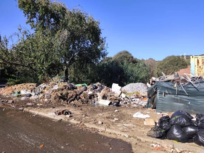 Councillors are seeking answers as contractors reportedly remain unable to operate and residents face growing refuse backlogs.
