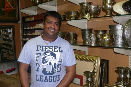 Naveen  Ragoonanthun.