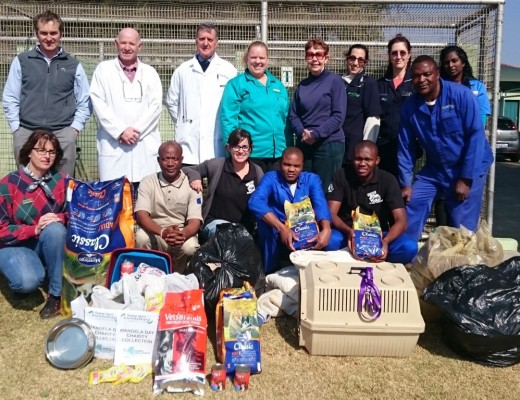 Orange Grove Veterinary Hospital, front:  Nicola Booth, Kekane Modebedi, Candice Segal, Lesley Machethe and Lizo Ntshinga. Back:  Dr Keith MacWilliam, Dr Brian Romberg, Dr David Moore, Miriam Bezuidenhout (AACL), Margie McKay, Dr Lara Frampton, Sr Vanessa Anderson, Perushka Mandrie and Joe Mzimba.