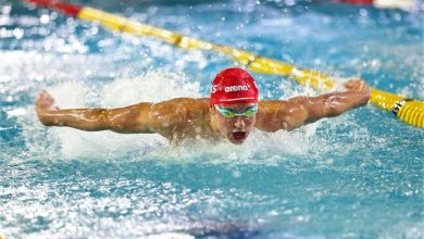 45swimming_14285