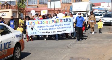 2225Lautism(1)_40932