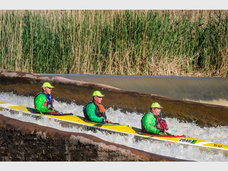 Locals tackle the Fish River Canoe Marathon | Comaro Chronicle