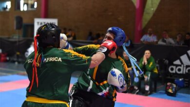 YvetteinAction(2_74607