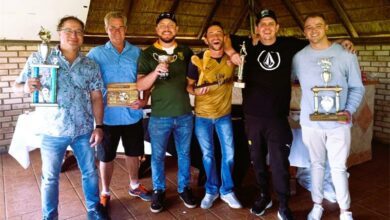 Floatingtrophy_12366