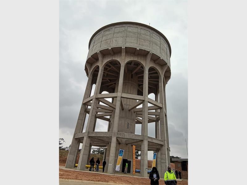 Residents are urged to prepare for possible water shortages as Rand Water’s O2 pipeline maintenance impacts the Palmiet System, with water-saving tips and tanker updates to be provided.