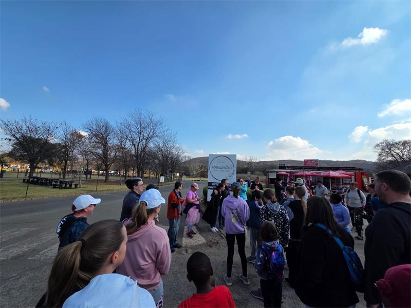 A heartwarming day at the Rietvlei Zoo Farm saw families come together in support of children in need.