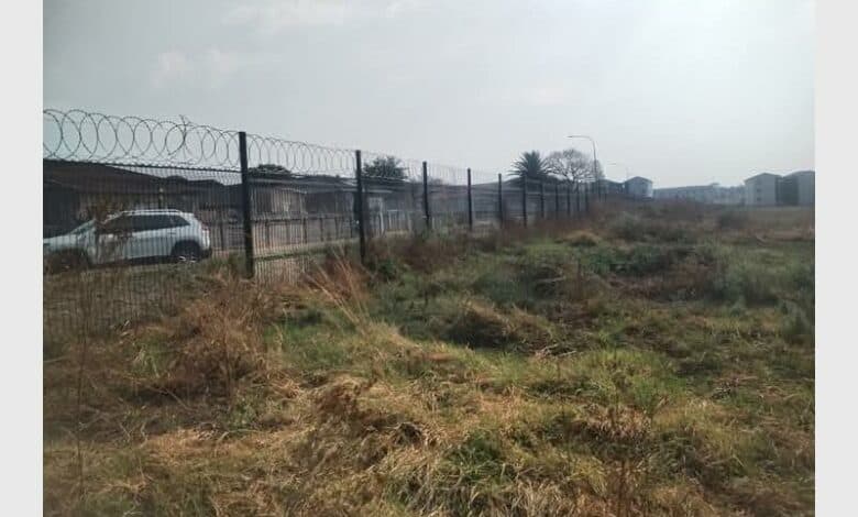 Proposed expansion: Tax payers’ money spent on a costly fence at the South Hills Clinic is wasted after thieves and vandals leave parts of it missing.