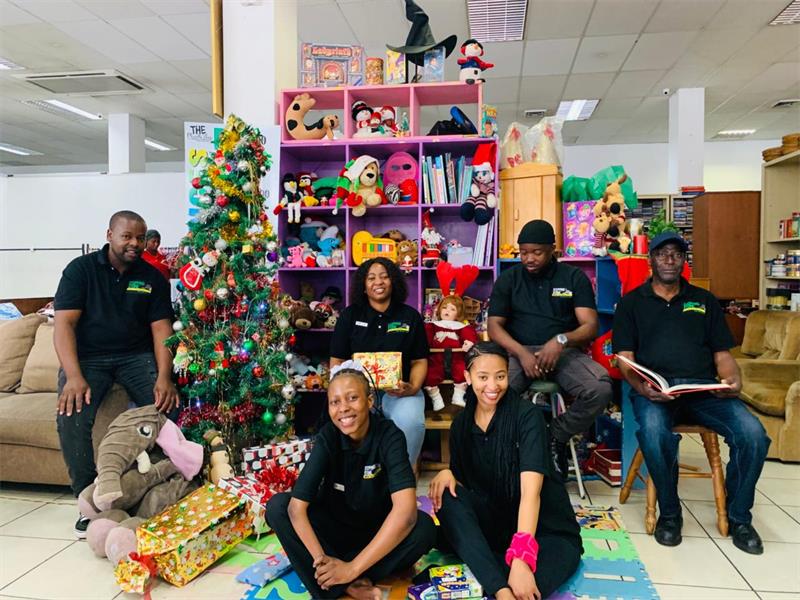 This Christmas, Stepping Stone Hospice invites the community to share the spirit of giving by donating toys, decorations, clothing and furniture to help fund care for patients and families in need.