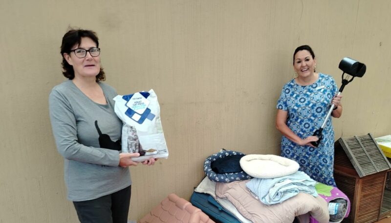 Donations poured in from residents and local businesses as community members joined forces to help LCARA by donating food, blankets and supplies for cats and dogs in need.