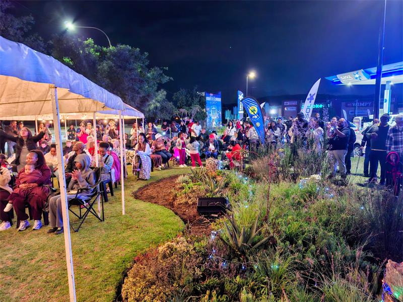 The community united for a joyful Carols by Candlelight event.