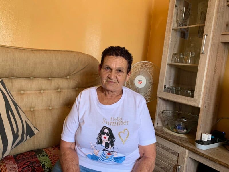 After repeated public hospital visits and worsening cataracts, Bettie Kamfer’s life changed when organisations and medical professionals stepped in to help.