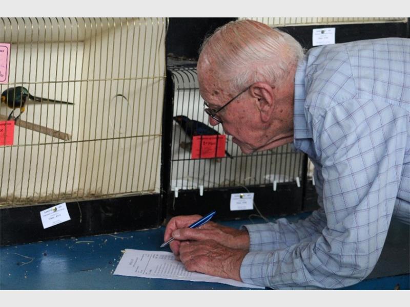 The Gouldian Finch Society will honour one of South Africa’s avicultural pioneers with a memorial show and auction in Alberton, celebrating excellence, mentorship and the enduring passion for birdkeeping.