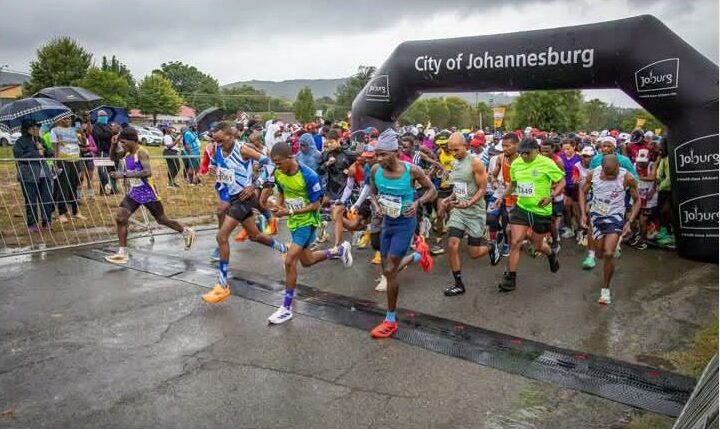 Runners gathered at Klipriviersberg Nature Reserve to tackle the scenic and challenging route.