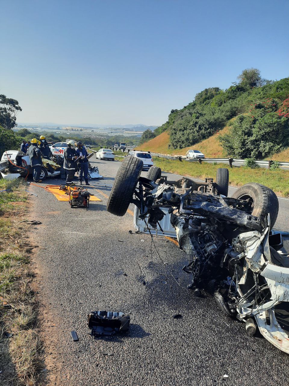 Two dead, three injured in N2 crash | South Coast Sun