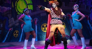 Puss in Boots musical show