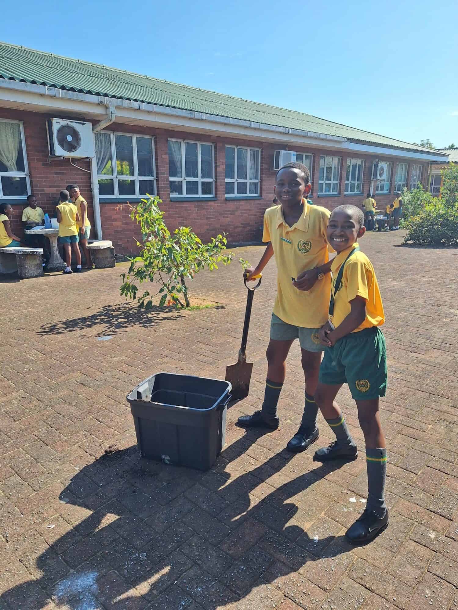 children working with plants