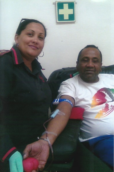 Akbar Khan is helped by a sister a he donates blood.