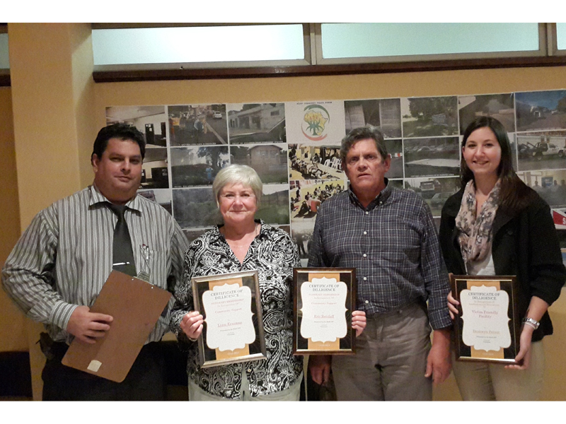 Col Jason Mc Gray received a certificate on behalf of Capt Le Roux. With him are Lynn Erasmus, Carl Knauff and Bronwyn Pletzer. Eric Retzlaff was absent.