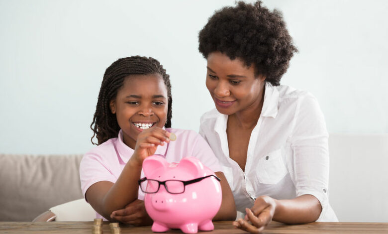 the-importance-of-teaching-your-children-about-money-780x470