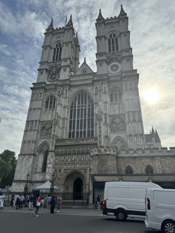 A closer look at the Westminster Abbey.
